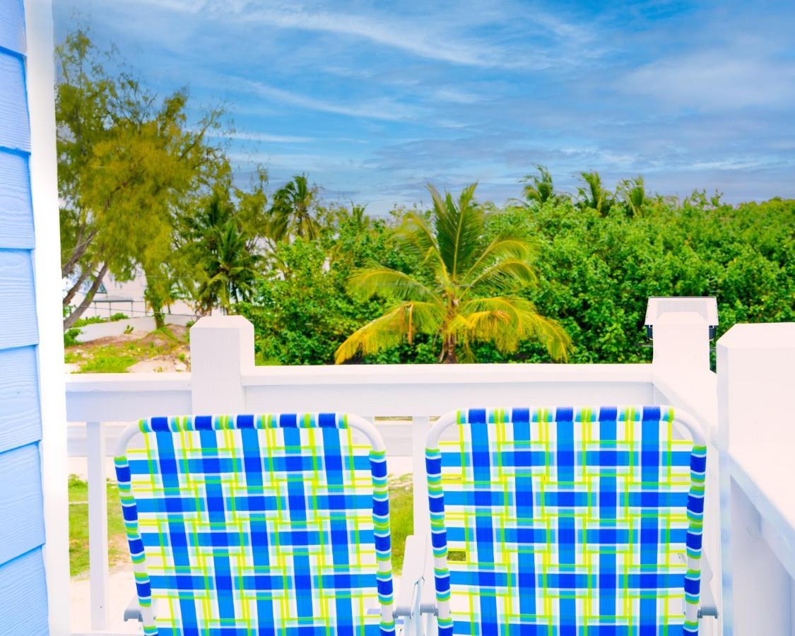 Sheer Bliss Beachview Apt #2 George Town Kültér fotó